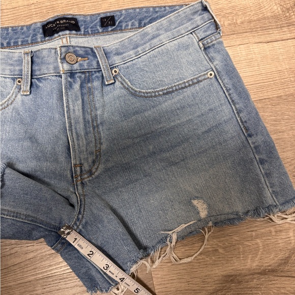 Lucky Brand Boyfriend Short - Picture 7 of 10